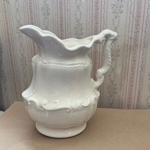 VINTAGE Ironstone Larger wash basin pitcher with handle 11”